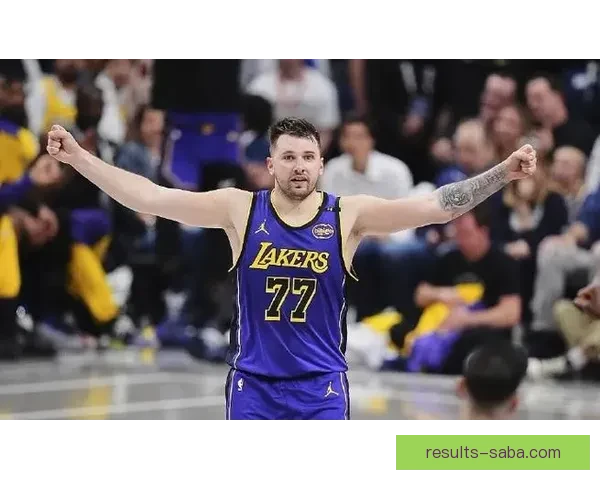 湖人雪上加霜 里夫斯二级拉伤将缺席常规赛 东契奇无限期休战加剧局势